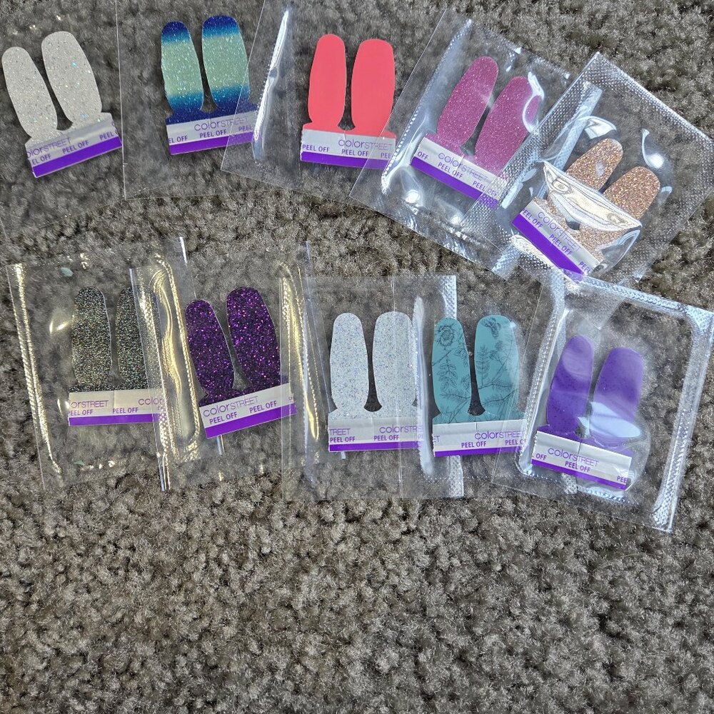 Retired Color Street - Grab Bag #9 - Picture 4 of 5